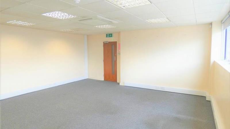 Great West Trading Estate - Unit 8