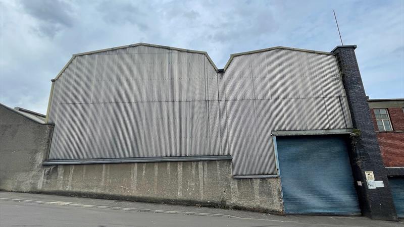Large Greenock Industrial Unit Available To Let