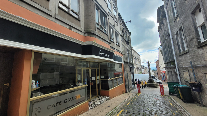 Café/Restaurant To Let in Dunfermline