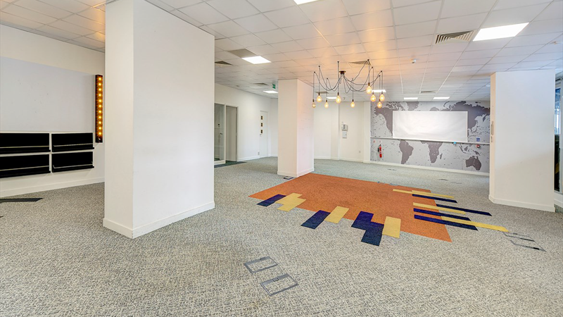 Office To Let/For Sale in Southwark