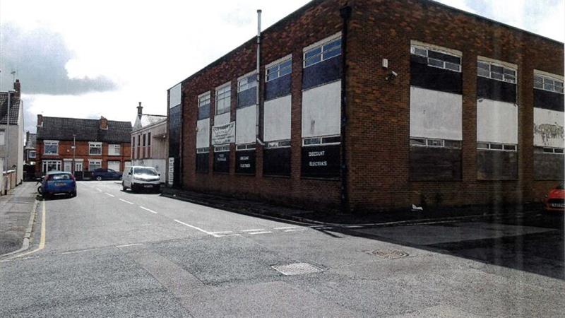 Warehouse For Sale in Huthwaite