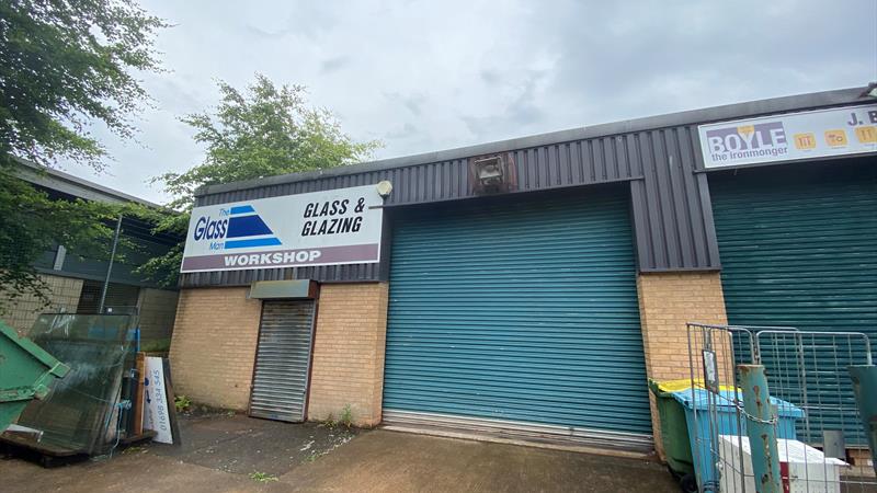 Warehouse To Let in Wishaw