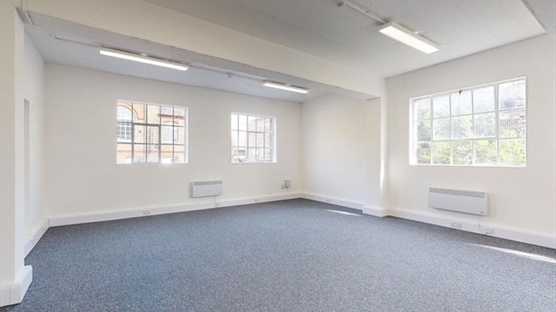 Studio Office Accommodation Unit 9 Brookstone House Elthorne