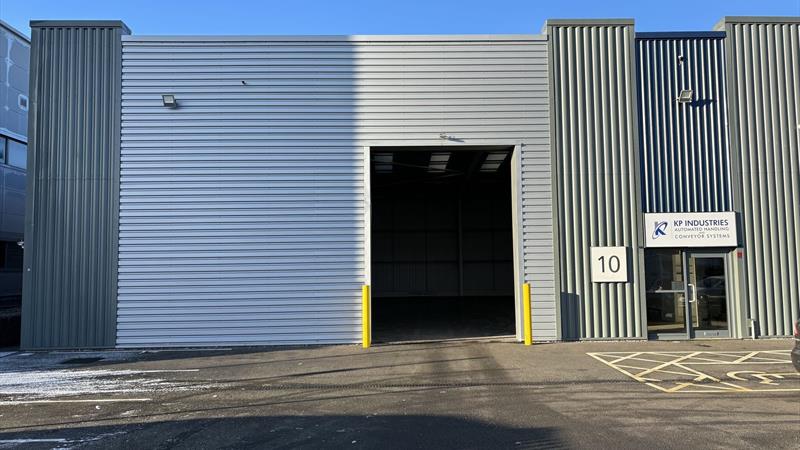 Warehouse With Dedicated Parking