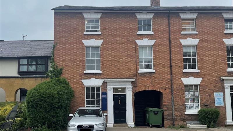 Office To Let in Stratford-Upon-Avon