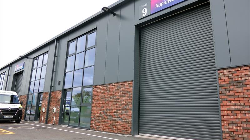 Industrial Units With Parking & Service Yard