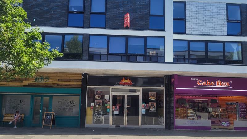 Retail Unit to Let in Busy Town Centre Location