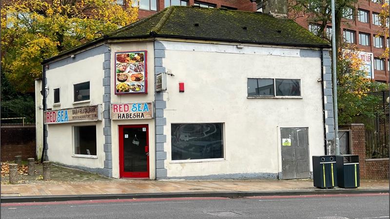Takeaway & Restaurant Premises to Let in Stoke-on-Trent