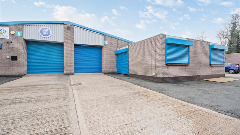 TO LET - INDUSTRIAL/WAREHOUSE/TRADE COUNTER UNIT