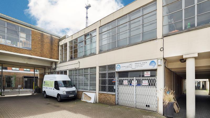 Light Industrial / Storage Unit For Sale in Southwark