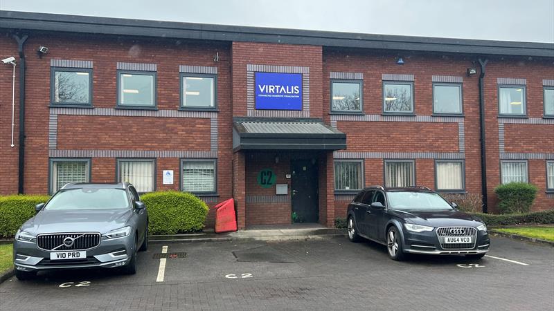 Industrial Unit To Let in Trafford Park
