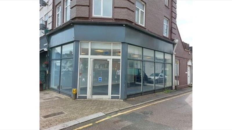 Class E / Retail Unit in Temple Fortune To Let