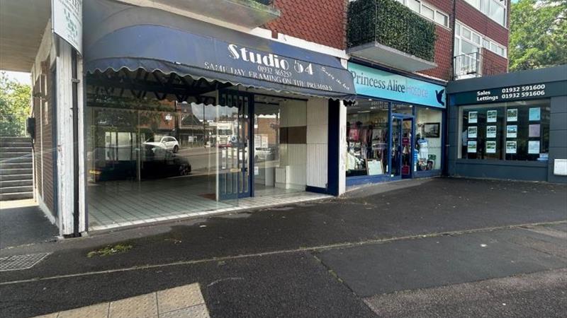 Retail Unit With Class E Use to Let in Cobham
