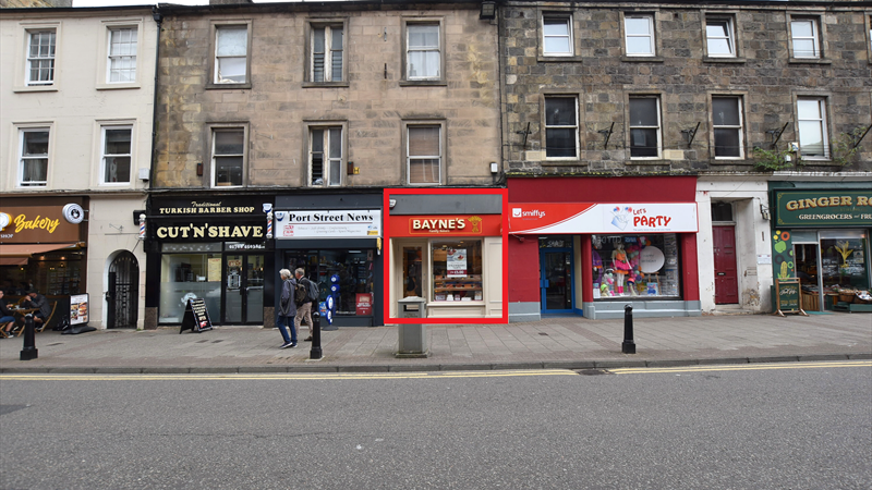 Retail Premises To Let in Stirling