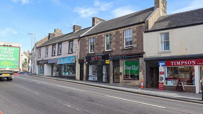 Commercial Investment Opportunity For Sale in Lanark