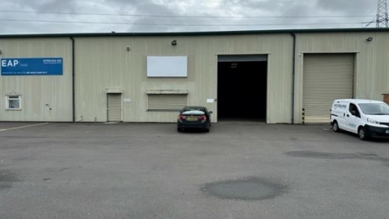 Modern Warehouse Unit With Offices