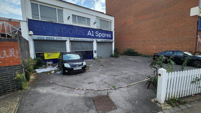 Class E Commercial Space To Let in Croydon