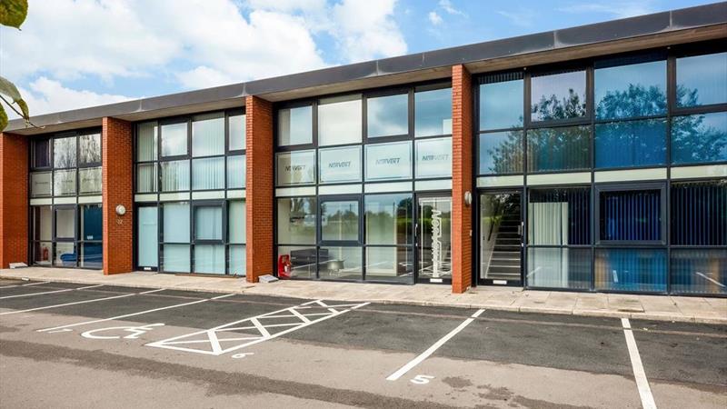 Modern Office Premises For Sale/To Let in Bromsgrove