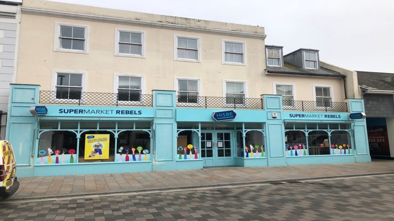 shop to let Worthing