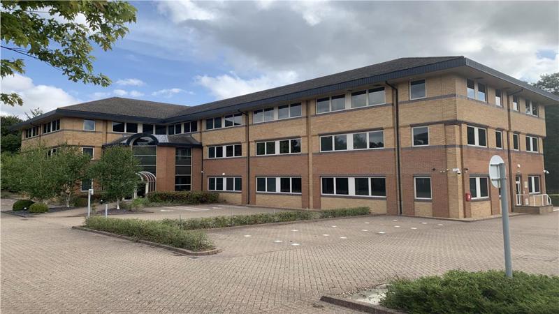 office for sale / to let Crawley