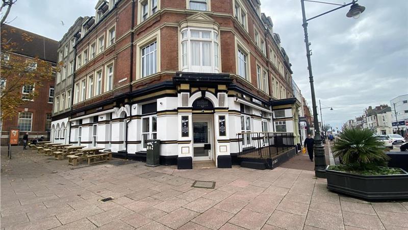 bar to let Bexhill on Sea