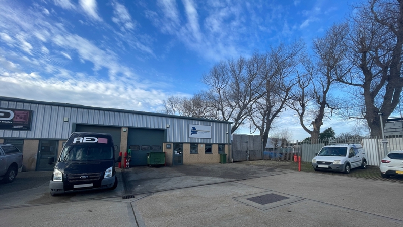 Warehouse / Business Unit To Let