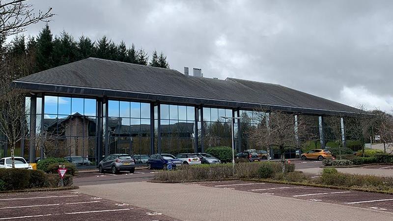Ground & 1st Floor Offices To Let in East Kilbride