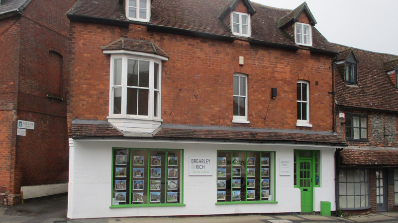 Commercial Investment Opportunity For Sale in Marlborough