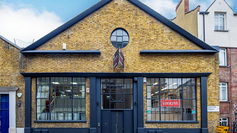 Top Floor Air Conditioned Office To Let in Southwark