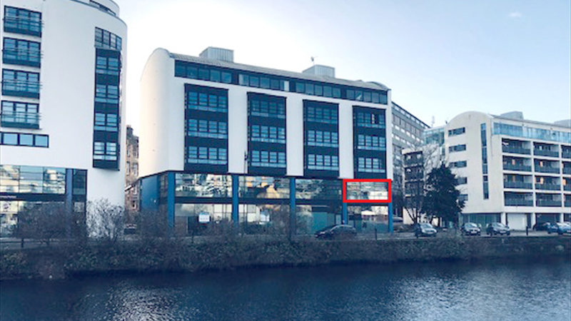 First Floor Office Suite To Let in Leith