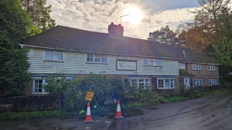 Hotel With Planing Potential For Sale in Lenham