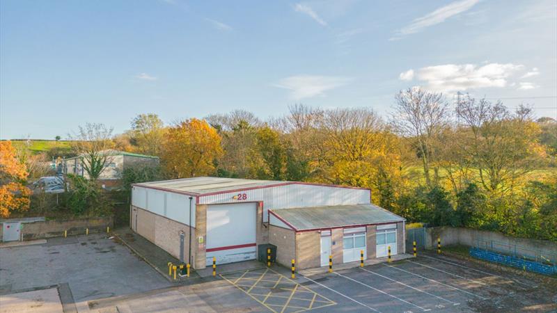 Industrial / Warehouse Unit To Let in Thornbury
