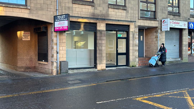 Refurbished Double Fronted Shop To Let in Kirkintilloch