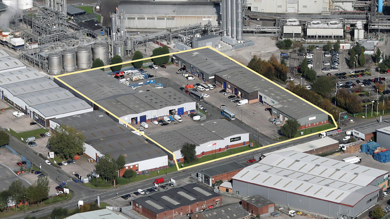 Terraced Industrial Units To Let in Trafford Park