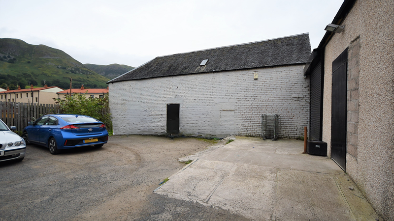 Storage Unit To Let in Tillicoultry