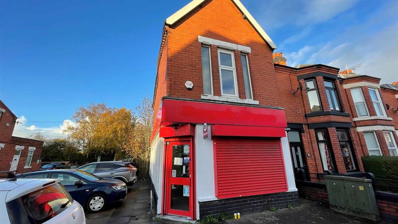 Ground Floor Retail/Office Space To Let in Crewe