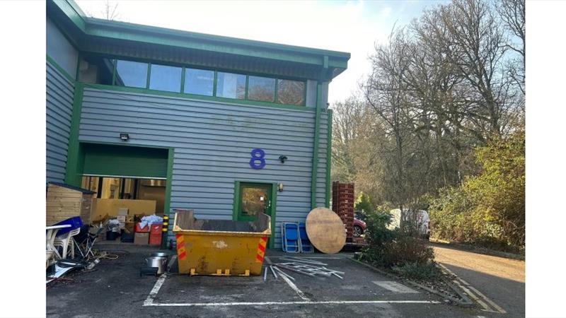 Warehouse Unit in Godalming To Let