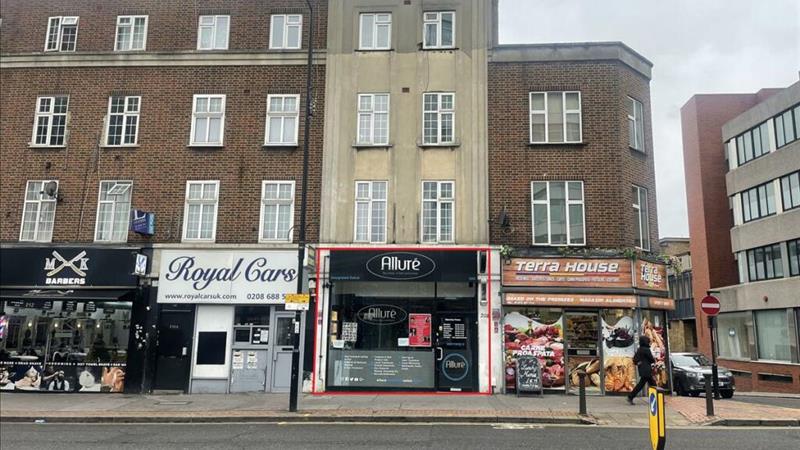 Retail Unit With Class E Use To Let in Croydon