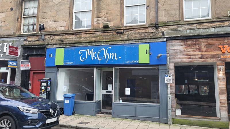 Prominent Retail Premises For Sale in Dunfermline