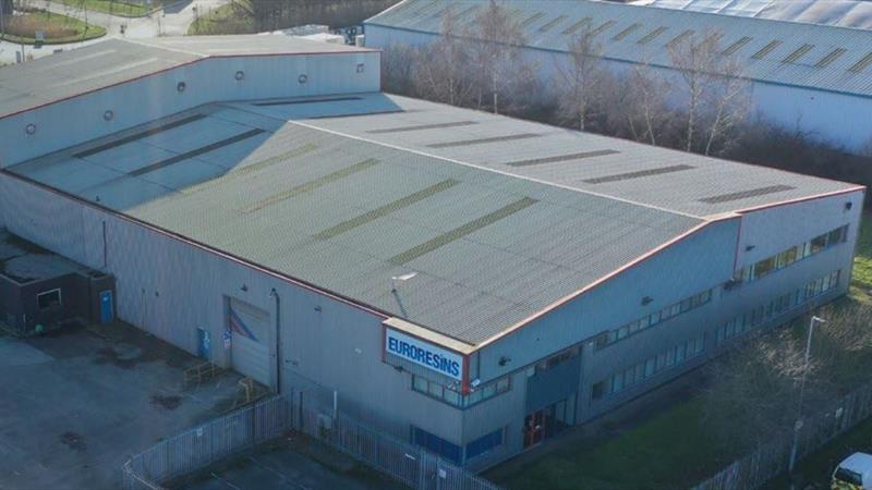 Warehouse On Secure Site To Let in Ellesmere Port