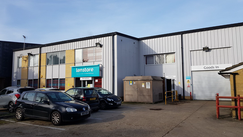 Warehouse With 1st Floor Offices To Let/May Sell in Wimbledon