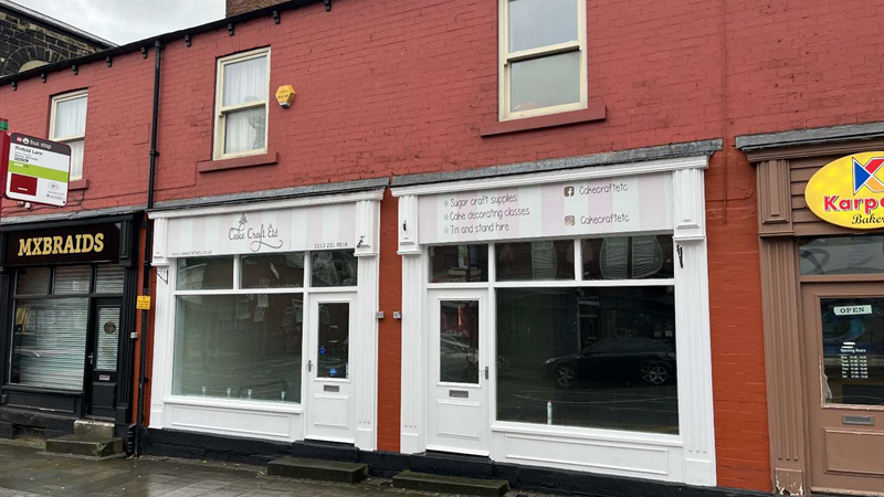 Prominent Retail Unit To Let in Leeds