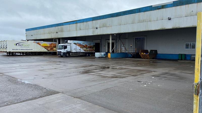 Large Warehouse To Let in Dundonald