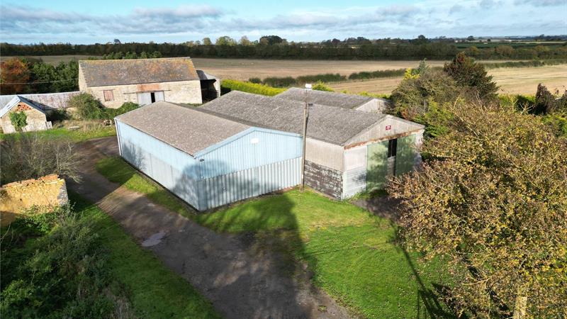 Agricultural Barn With Residential Planning