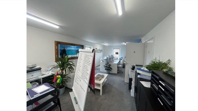 1st Floor Office Suite with Allocated Parking