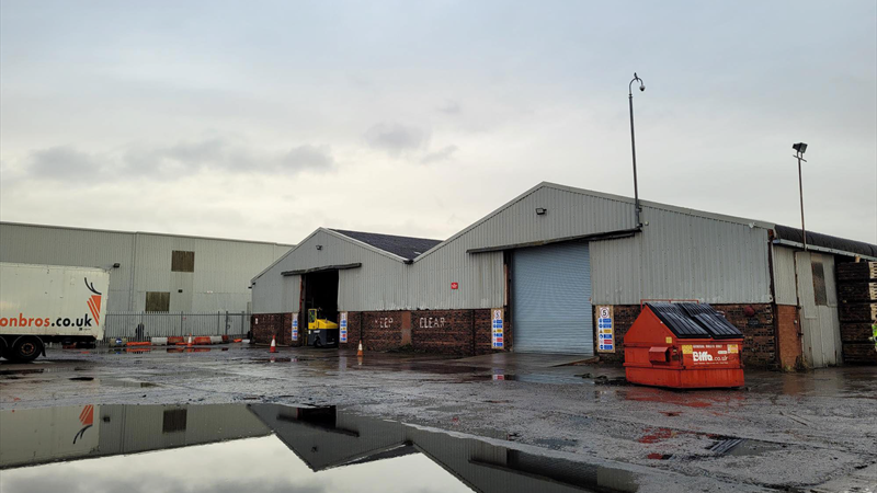 Flexible Warehouse/Workshop Accommodation To Let in Falkirk
