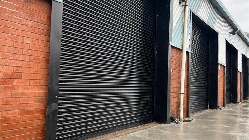 INDUSTRIAL/STORAGE UNITS TO LET