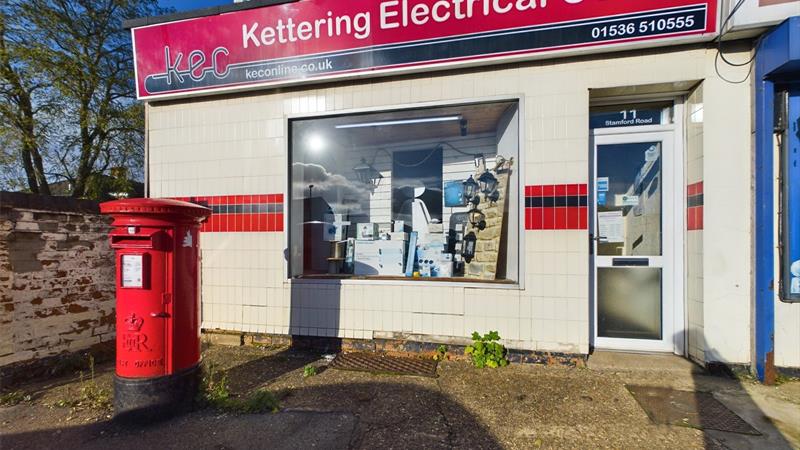 Prominent Commercial Premises To Let in Kettering