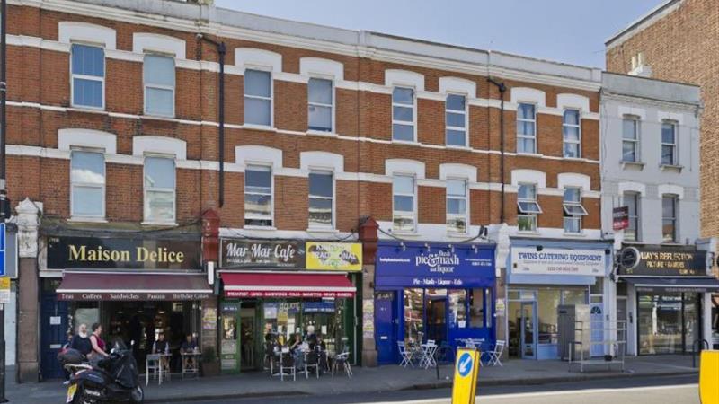 Cafe & 2 Flats Investment For Sale in Shepherd's Bush
