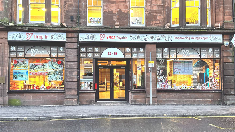 Prominent City Centre Shop To Let in Perth